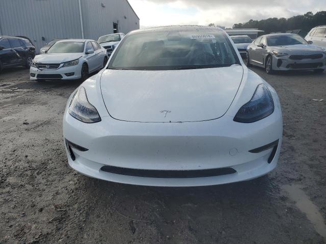  TESLA MODEL 3 2023 Biały