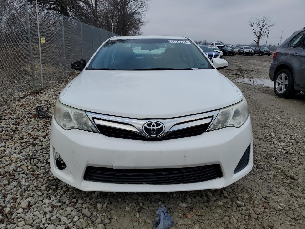 2014 Toyota Camry - Image 5