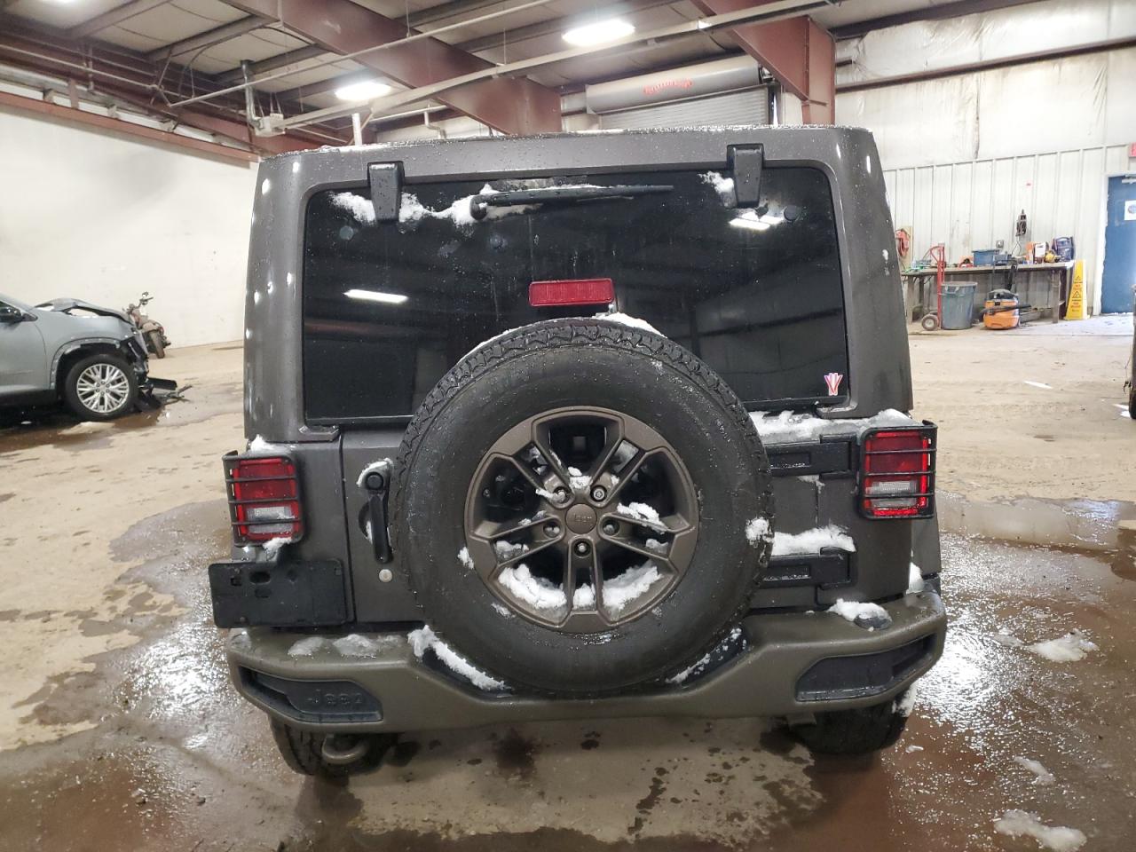 2017 Jeep Wrangler - Image 6