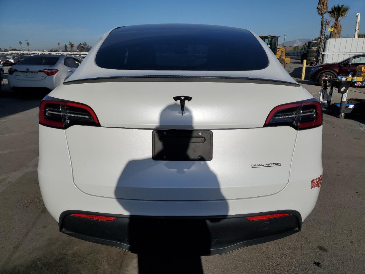 2022 Tesla Model Y VIN: 7SAYGDEF8NF484482 Lot: 84752164