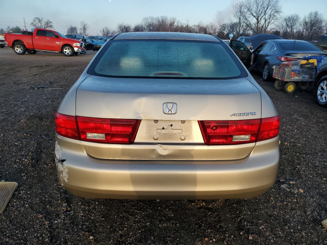 2005 Honda Accord Dx VIN: 1HGCM56185A180409 Lot: 83900374