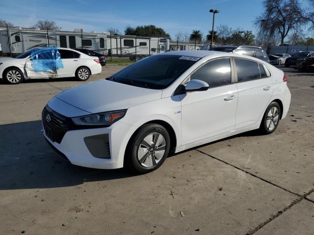  HYUNDAI IONIQ 2018 Белы