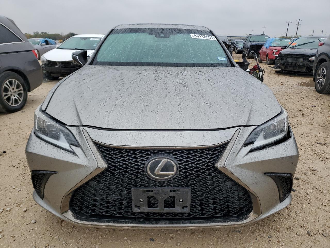 2019 Lexus ES - Image 5