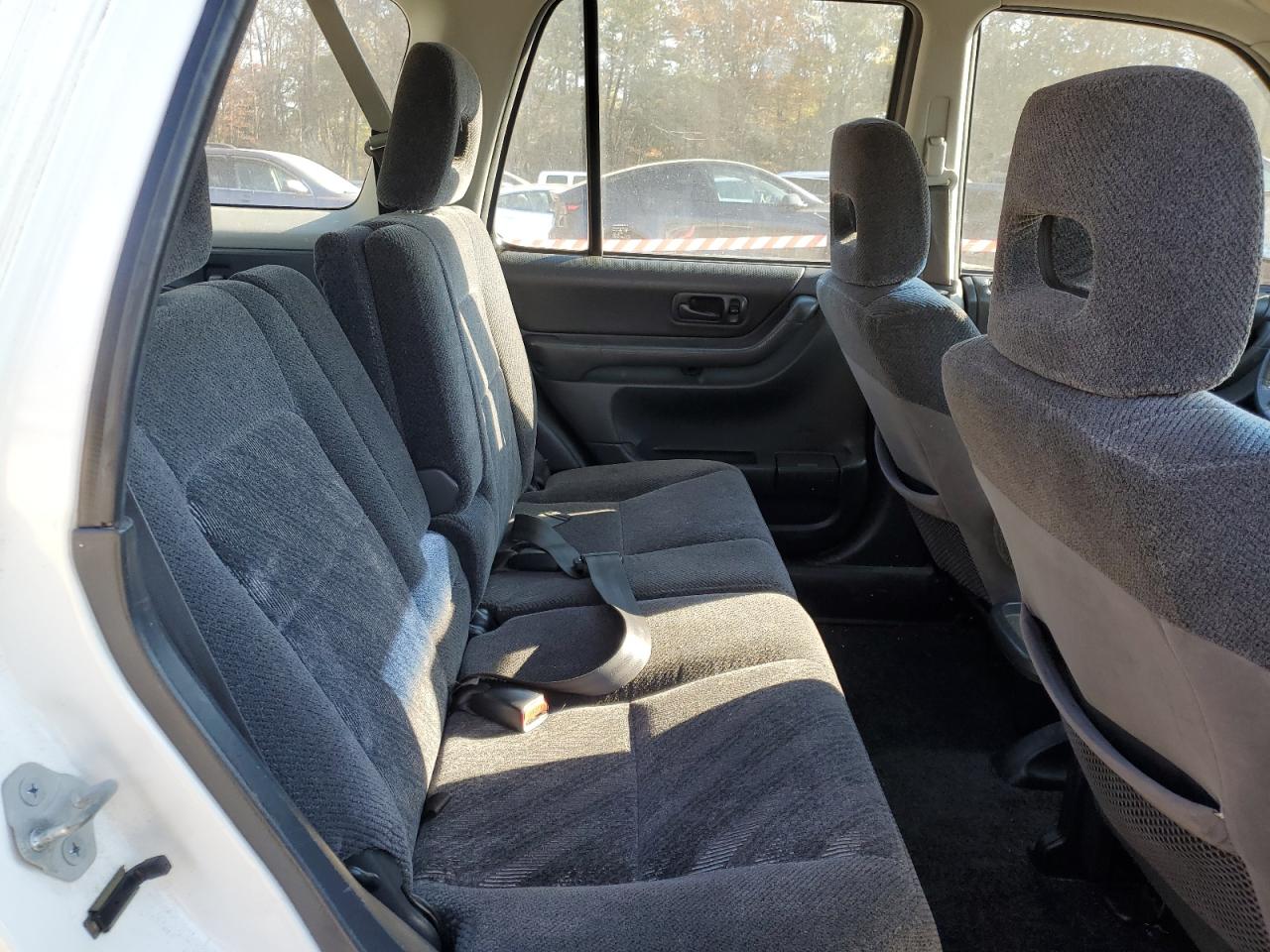 2000 Honda CR-V - Image 11
