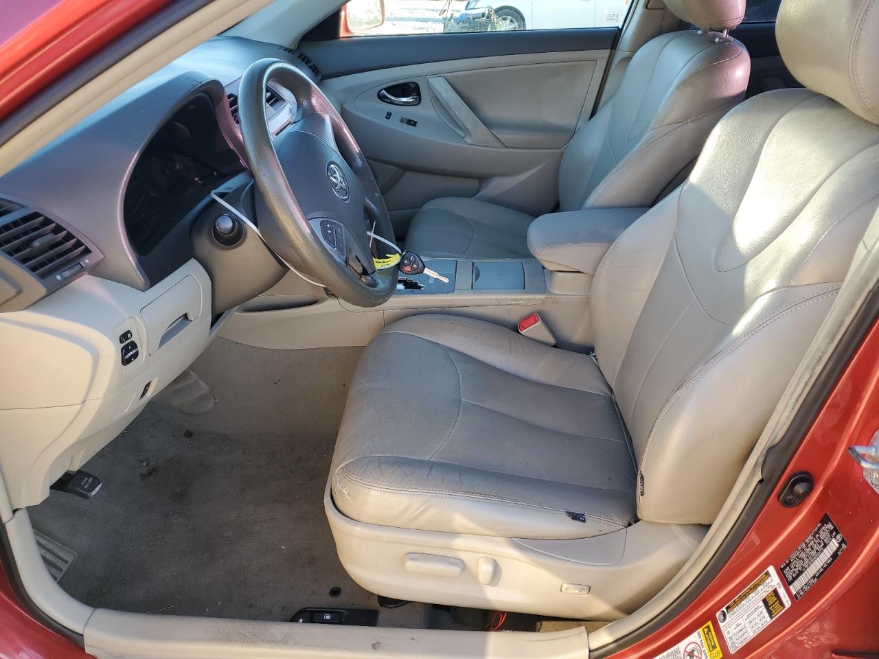 2010 Toyota Camry - Image 7
