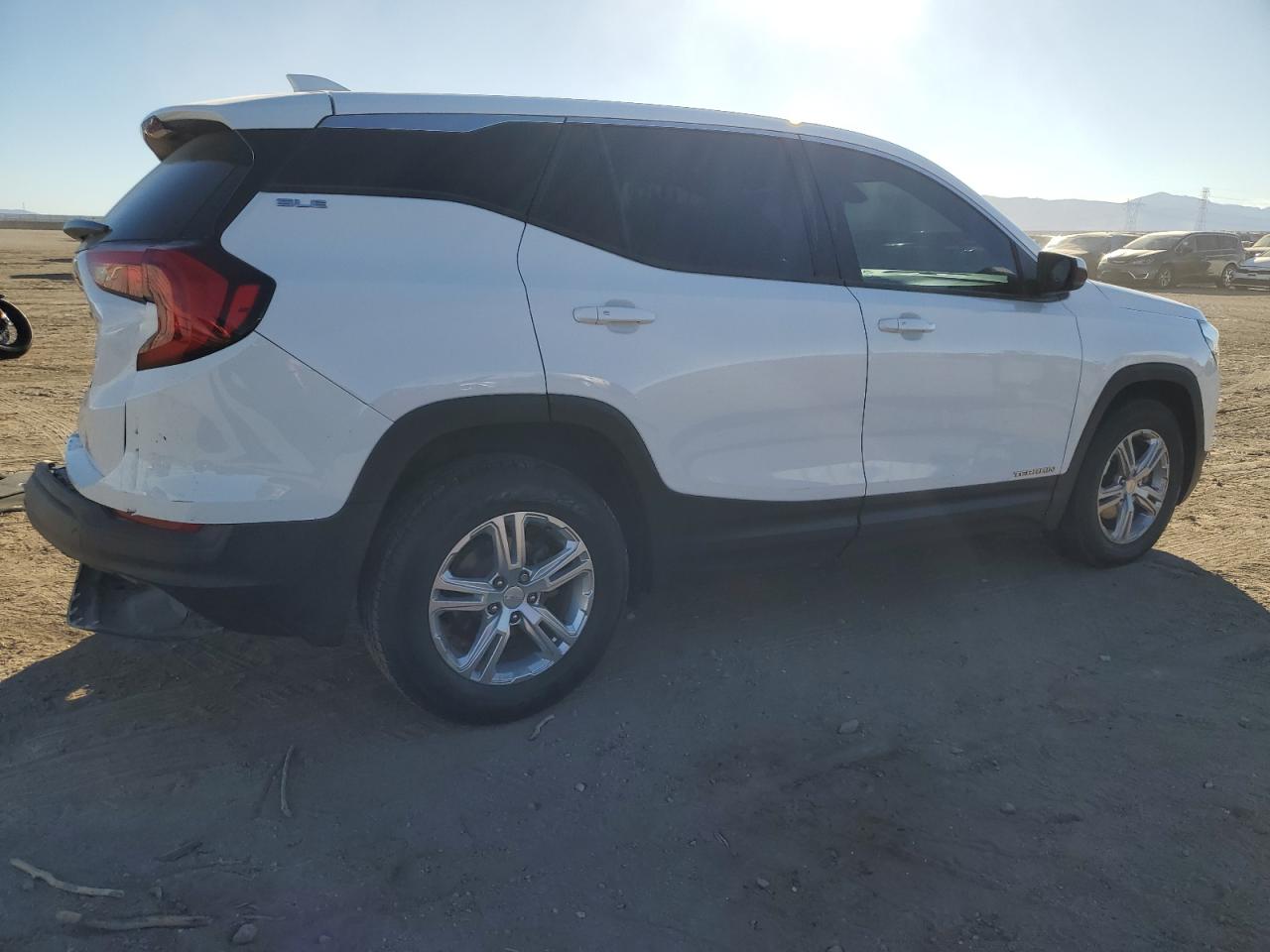 VIN 3GKALMEV8JL250215 2018 GMC TERRAIN no.3