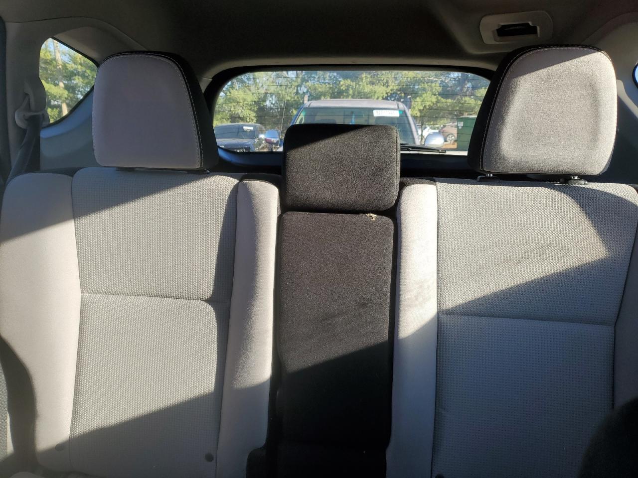 2016 Toyota RAV 4 - Image 10