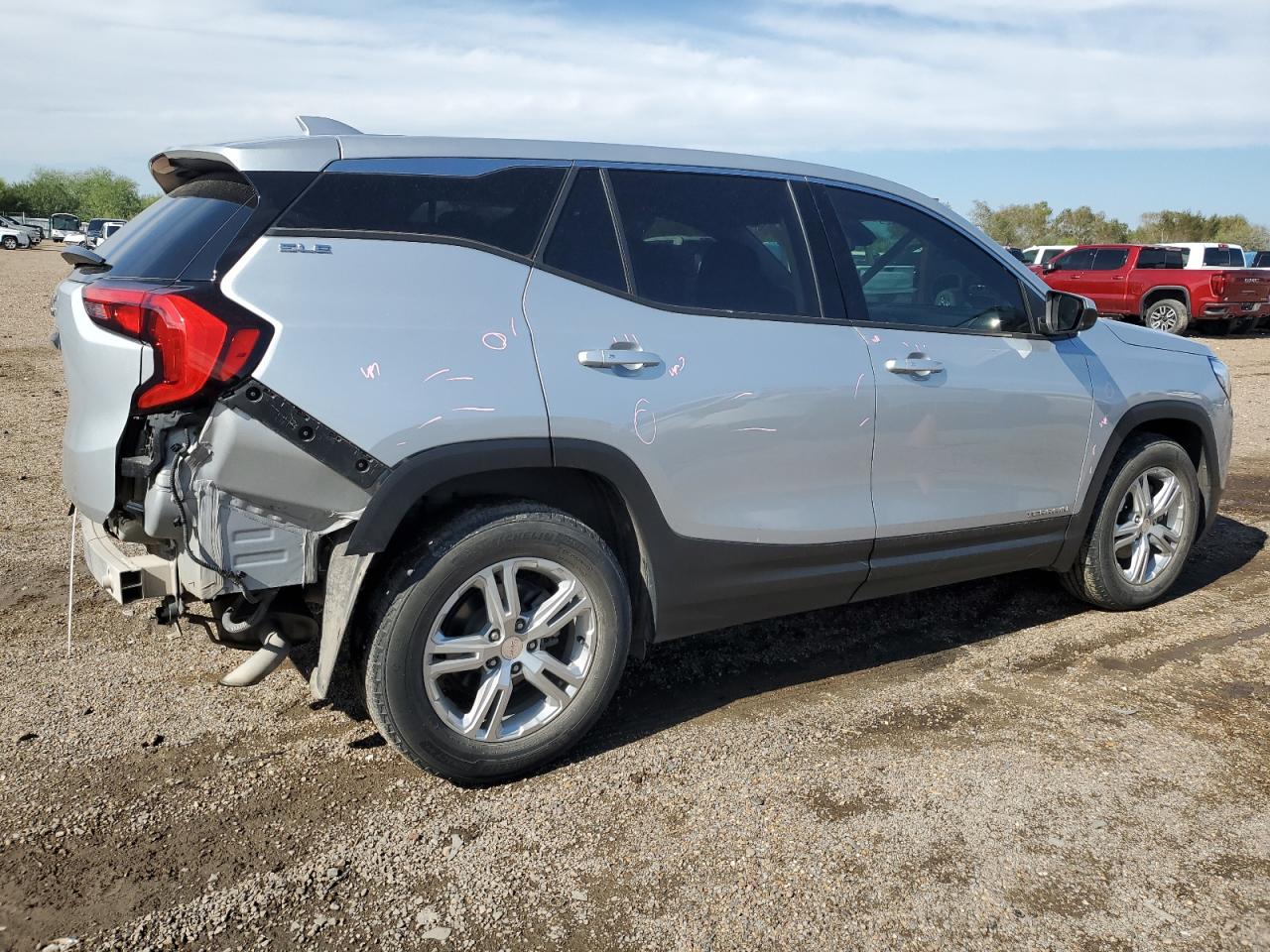 2020 GMC Terrain - Image 3