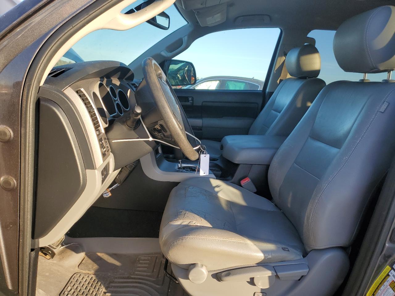2012 Toyota Tundra - Image 7