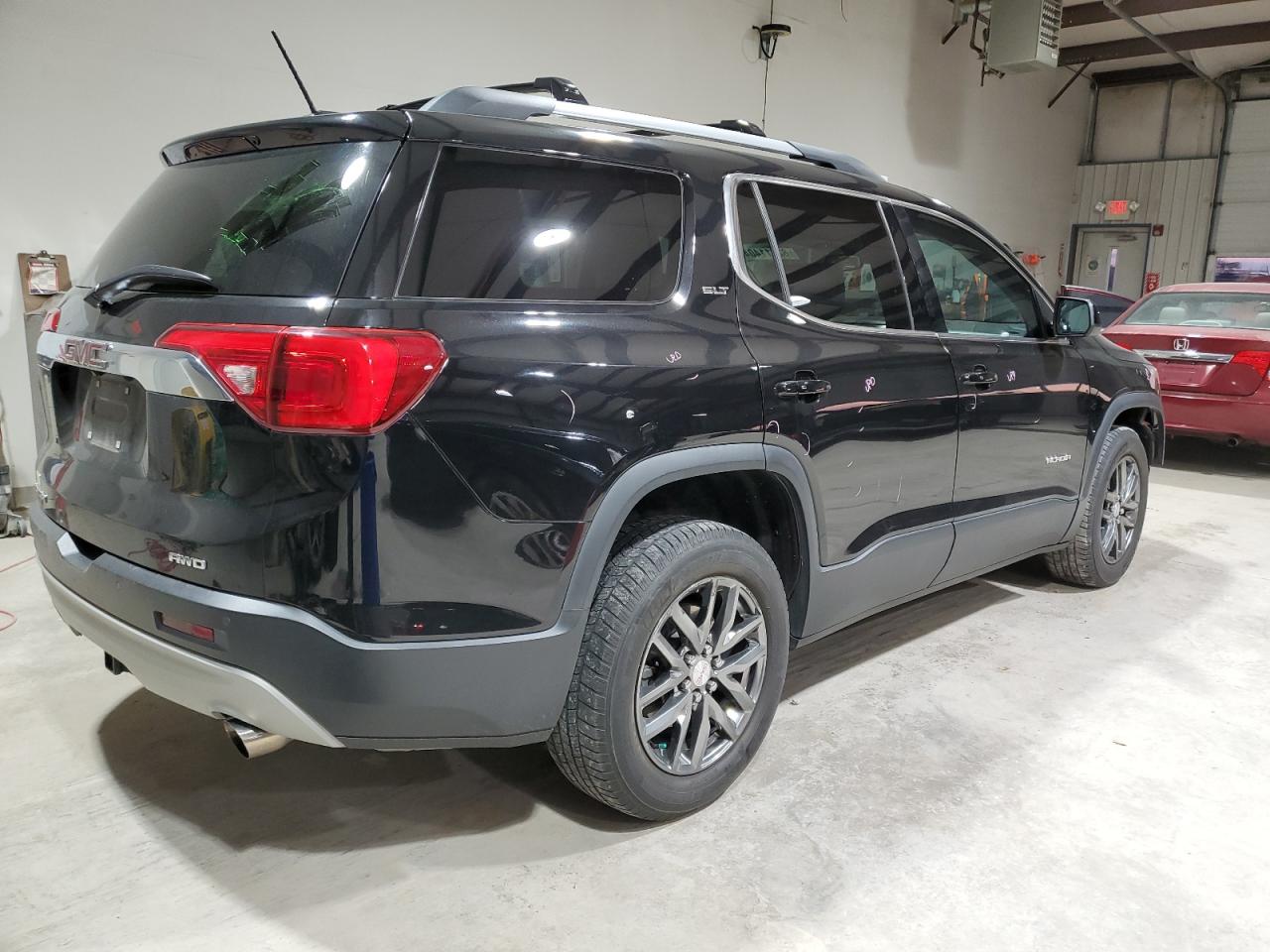 2017 GMC Acadia - Image 3