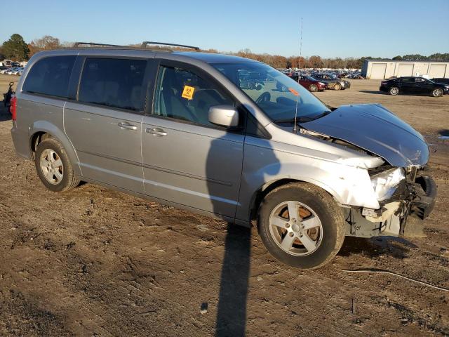 Minivans DODGE CARAVAN 2013 Silver