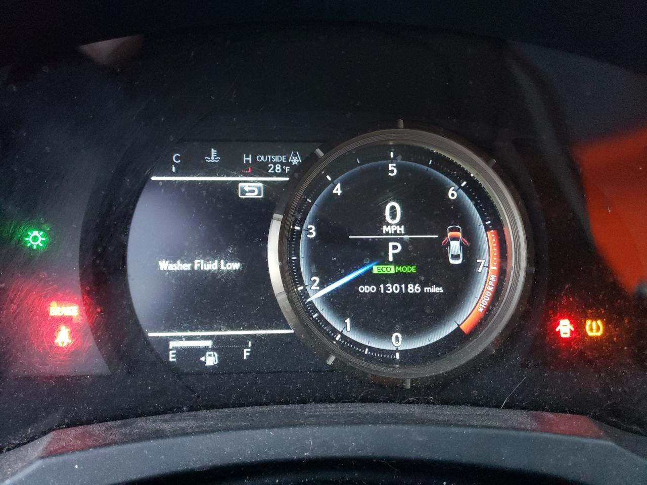 2016 Lexus IS - Image 9