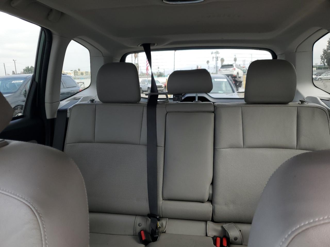 2015 Subaru Forester - Image 10