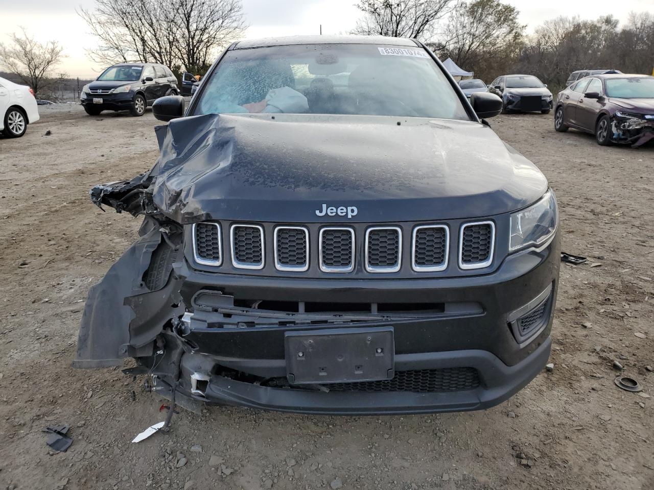 2018 Jeep Compass - Image 5