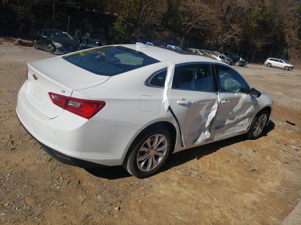 VIN 1G1ZD5ST3RF158593 2024 CHEVROLET MALIBU no.3