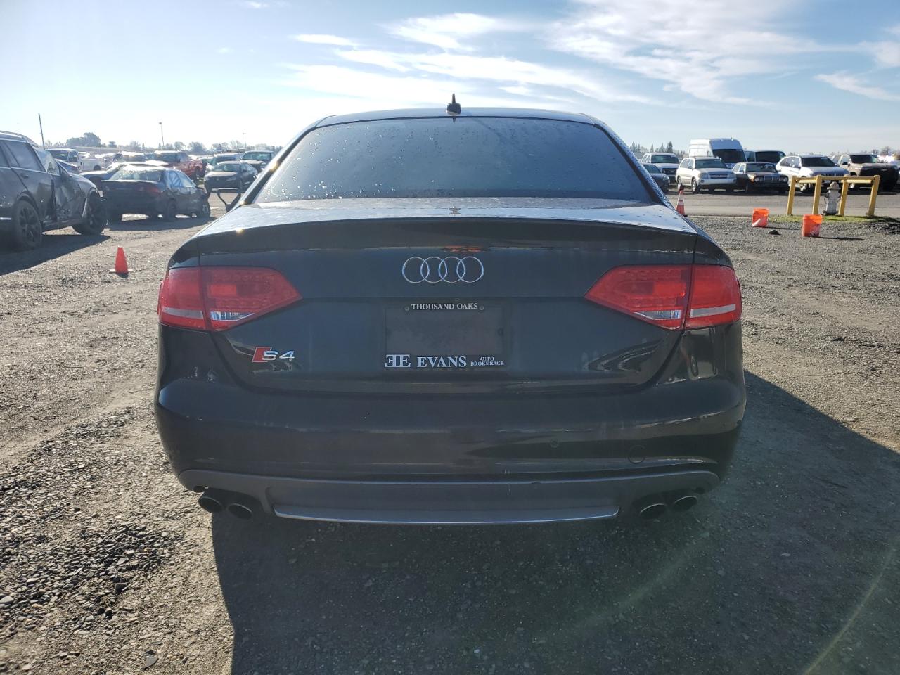2010 Audi S4 Prestige VIN: WAUKGAFL8AA112033 Lot: 87231944