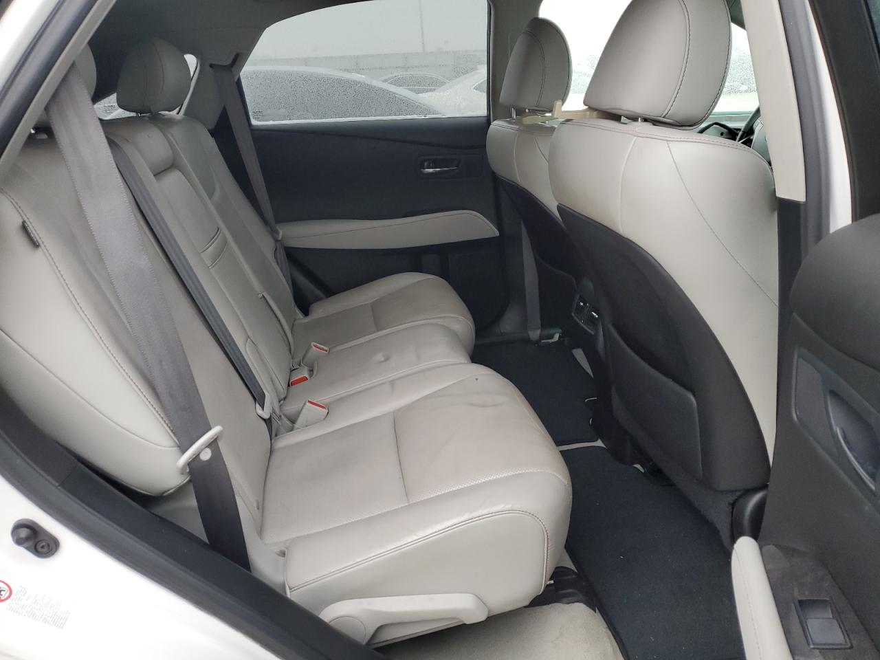 2015 Lexus RX - Image 11