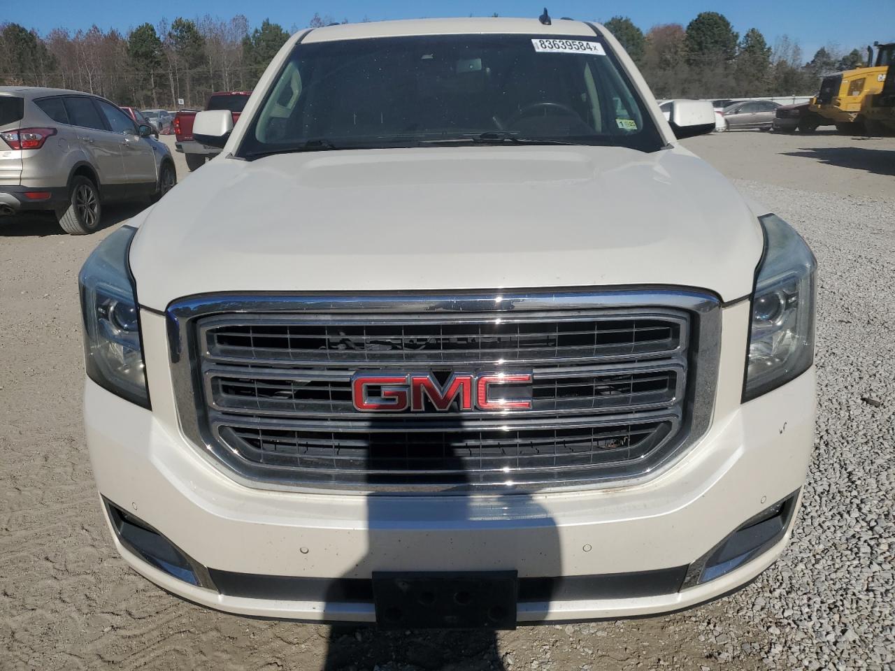 2015 GMC Yukon - Image 5