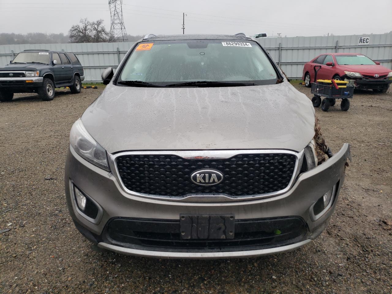 2016 Kia Sorento - Image 5