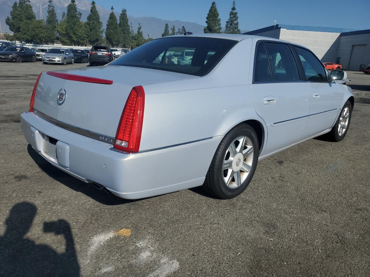 2006 Cadillac Dts VIN: 1G6KD57Y06U194555 Lot: 83379954