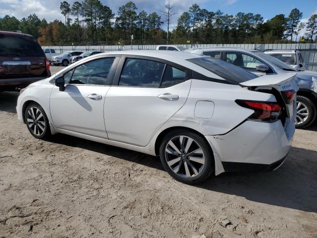  NISSAN VERSA 2020 Biały