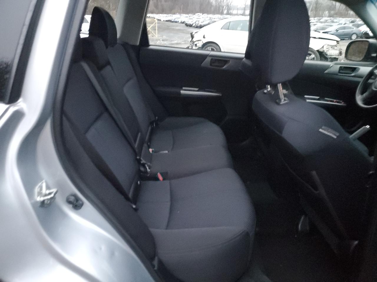 2013 Subaru Forester - Image 10