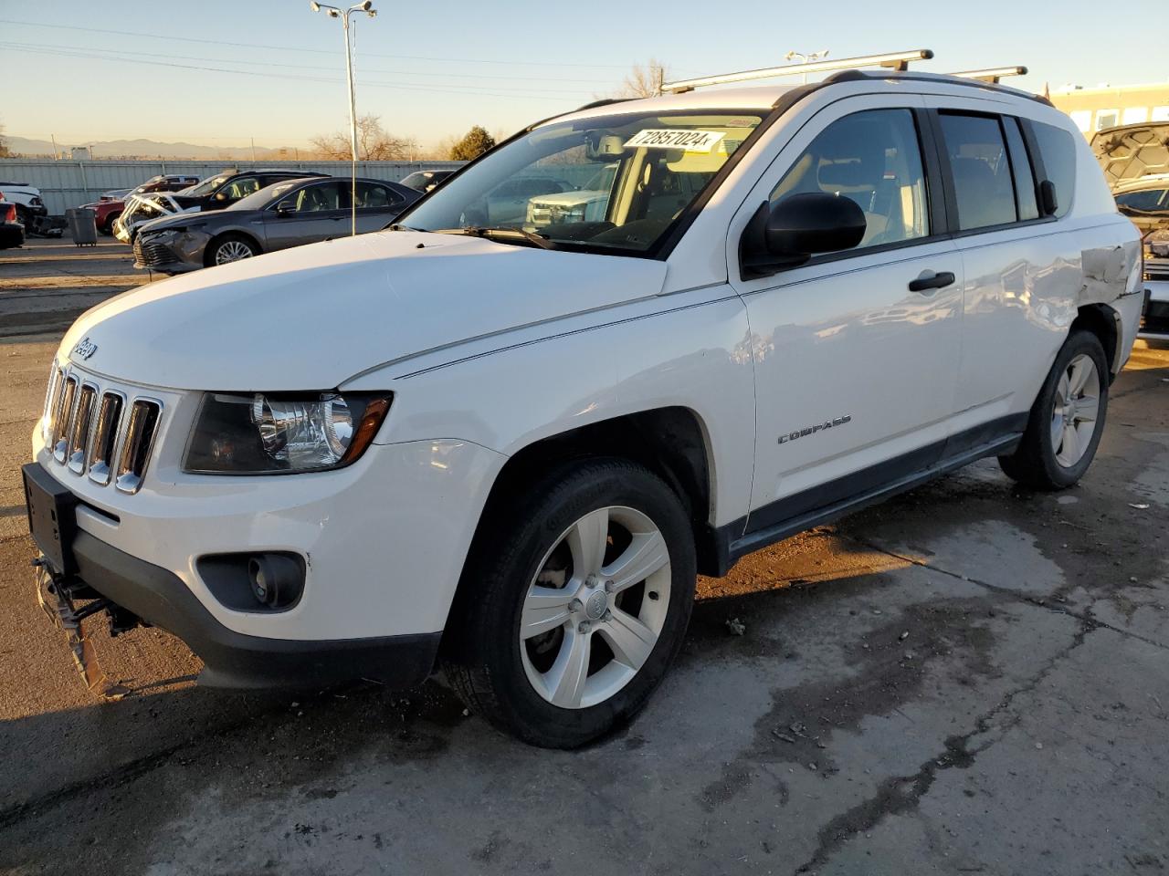 2017 Jeep Compass - Image 1