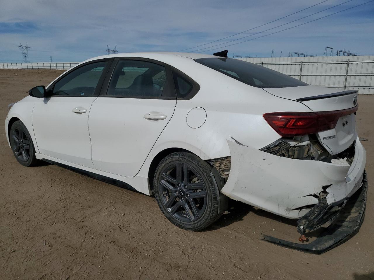 2021 Kia Forte - Image 2