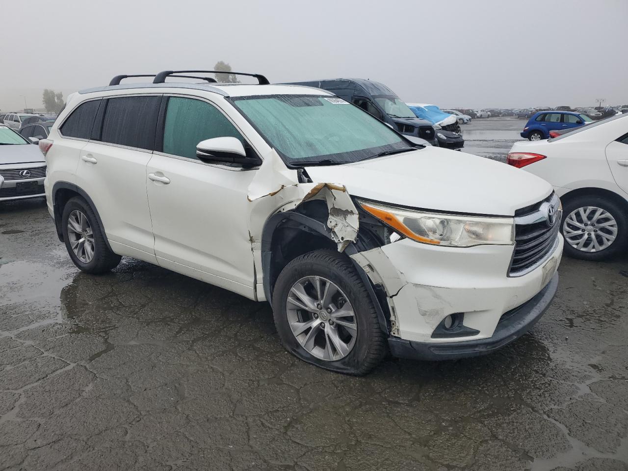 VIN 5TDJKRFH8ES052934 2014 TOYOTA HIGHLANDER no.4