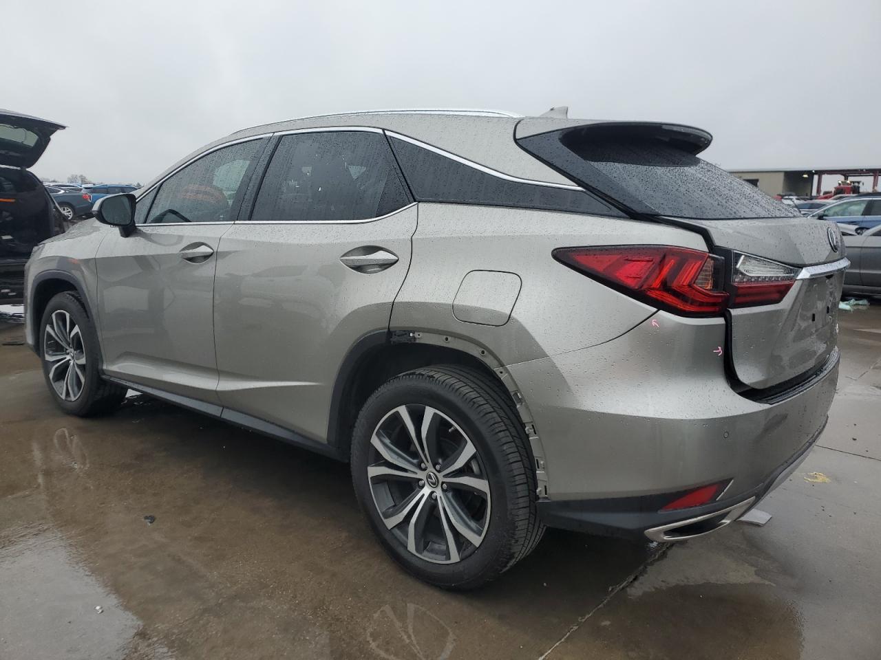 2020 Lexus RX - Image 2
