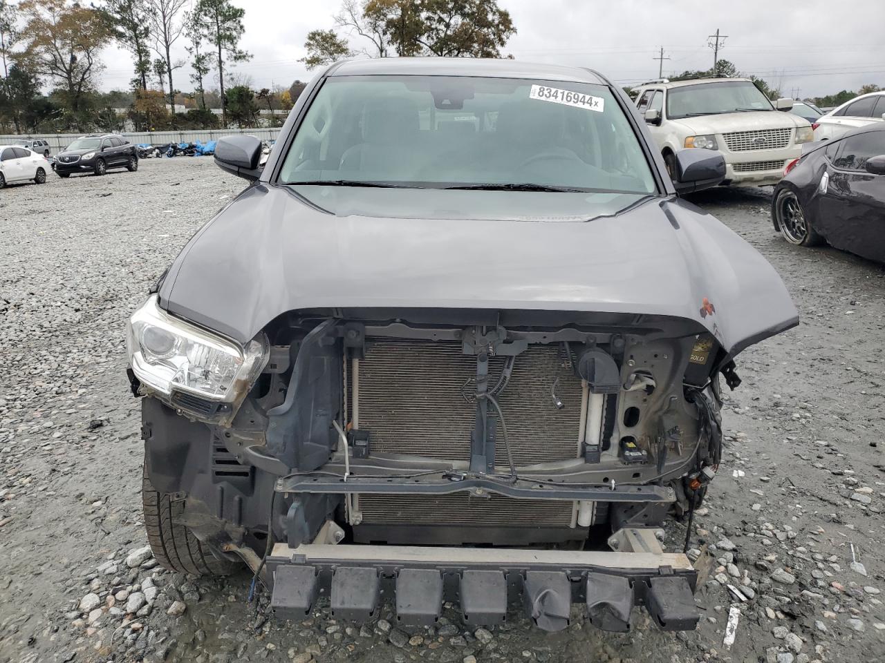 2019 Toyota Tacoma - Image 5