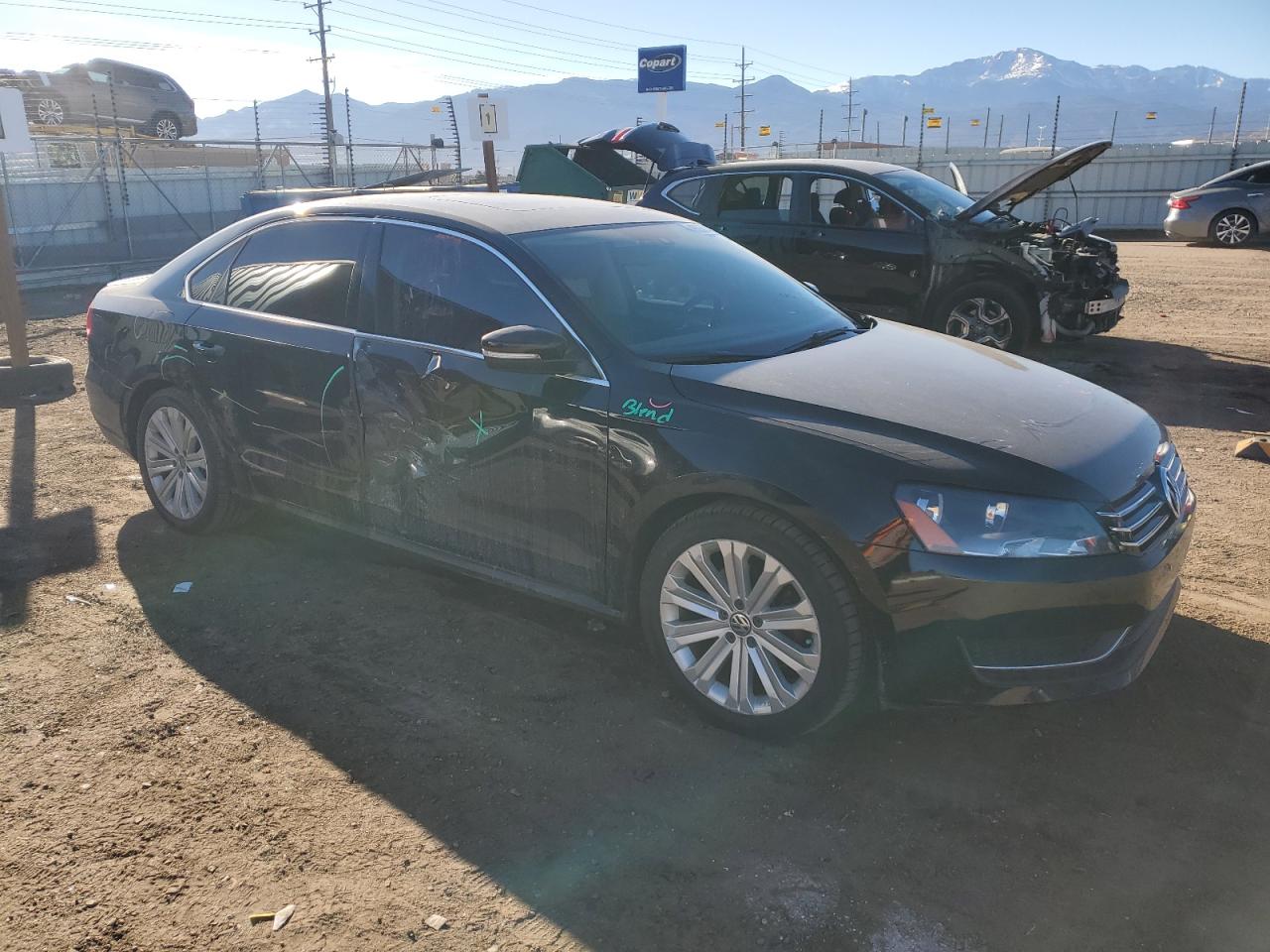 VIN 1VWBP7A39DC020657 2013 VOLKSWAGEN PASSAT no.4