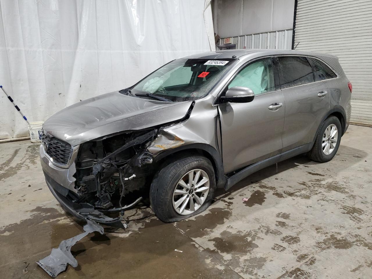 VIN 5XYPG4A56KG555978 2019 KIA SORENTO no.1