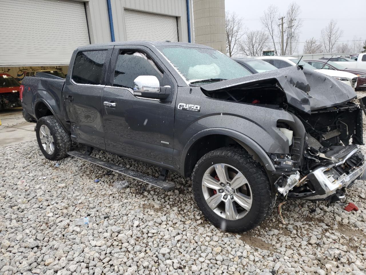 VIN 1FTEW1EG8FFB89163 2015 FORD F-150 no.4