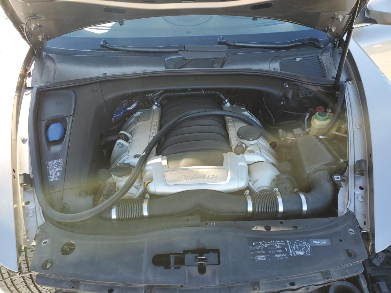 2008 Porsche Cayenne - Image 12