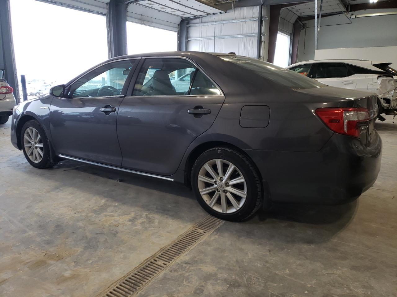 VIN 4T1BD1FKXDU091042 2013 TOYOTA CAMRY no.2