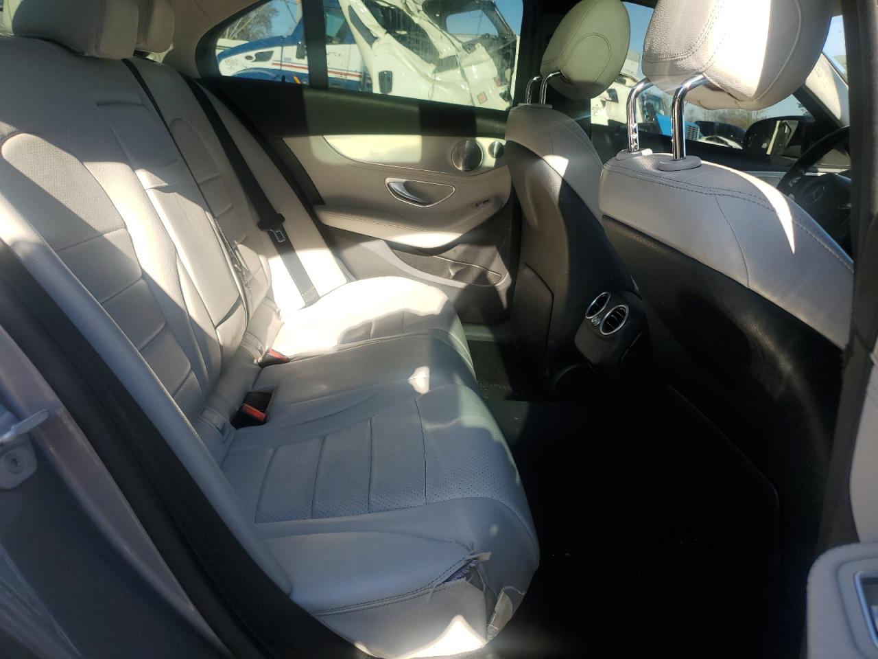 2016 Mercedes-Benz C-klasse - Image 11