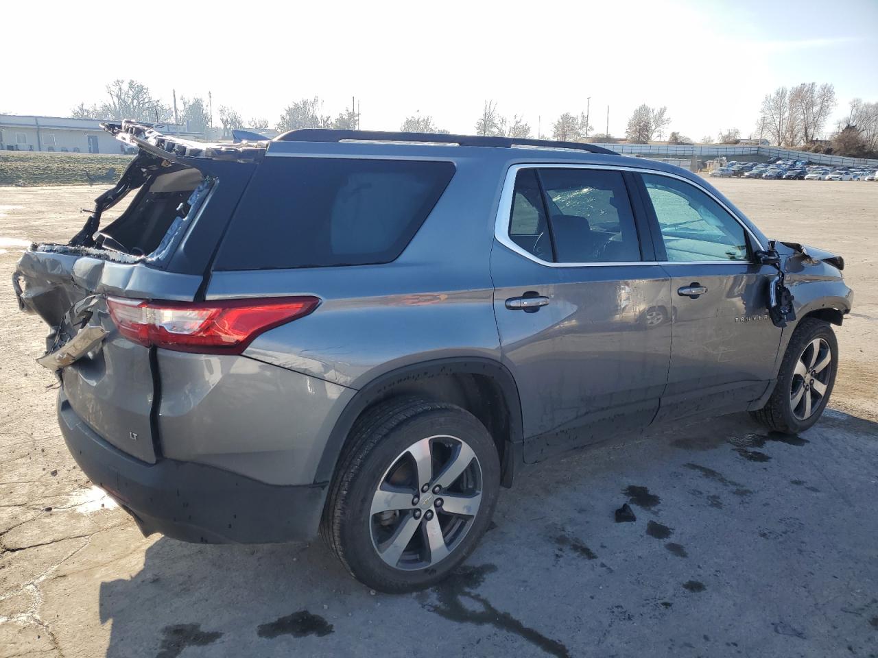 2021 Chevrolet Traverse - Image 3