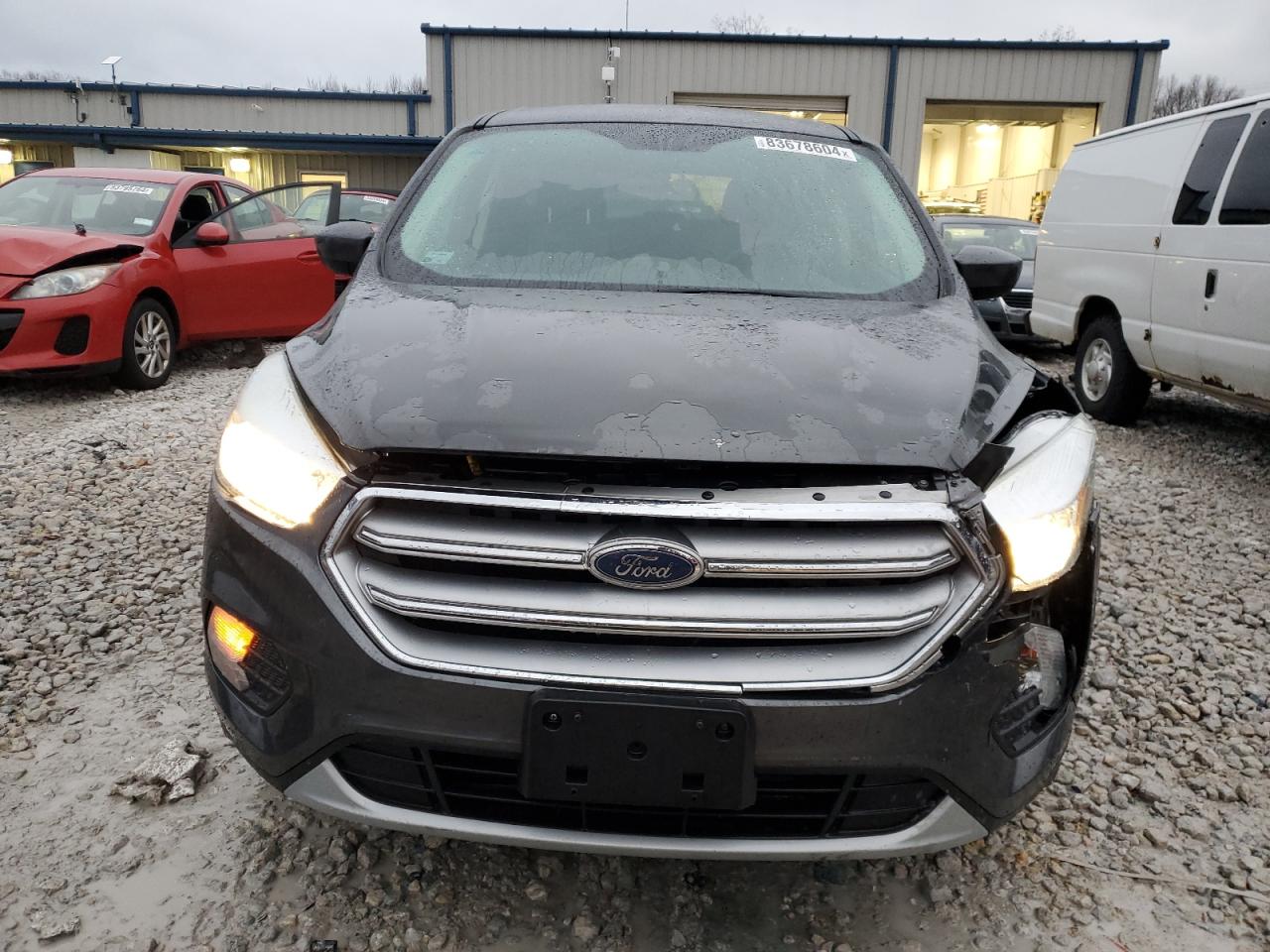 VIN 1FMCU9GDXHUE39477 2017 FORD ESCAPE no.5