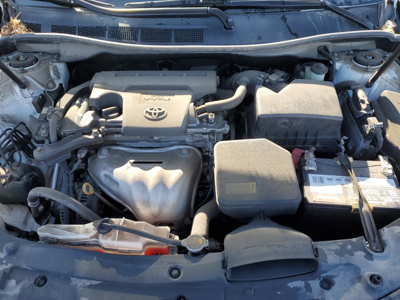 2014 Toyota Camry - Image 11