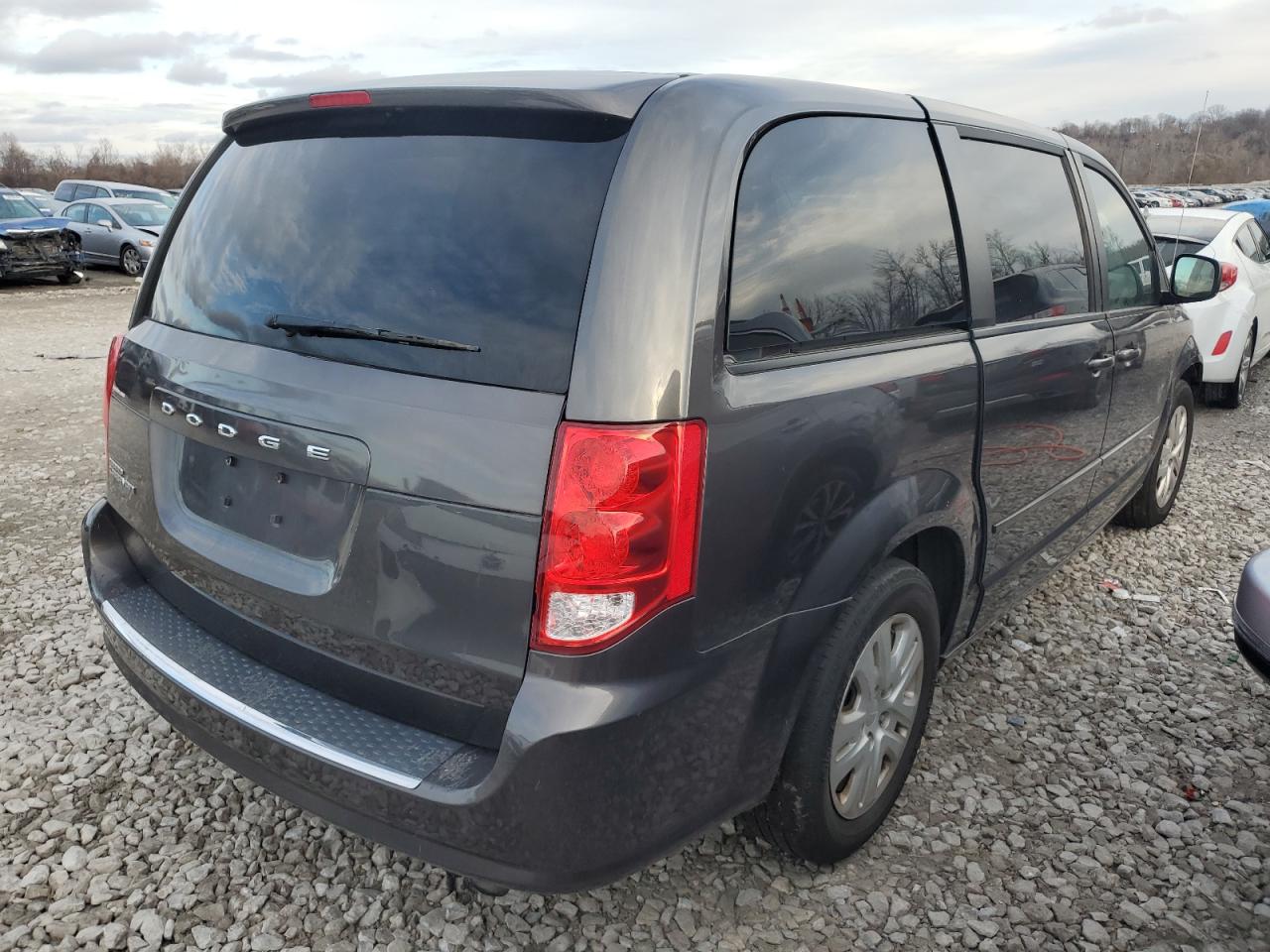 VIN 2C4RDGBG8GR227578 2016 DODGE CARAVAN no.3