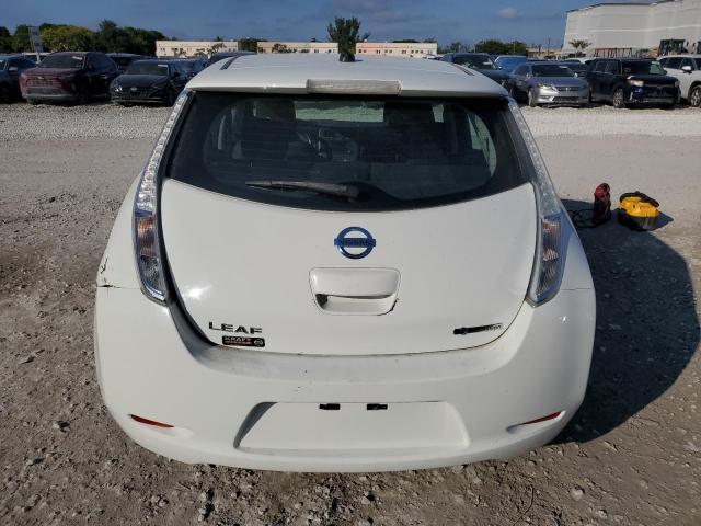 Hatchbacks NISSAN LEAF 2013 White