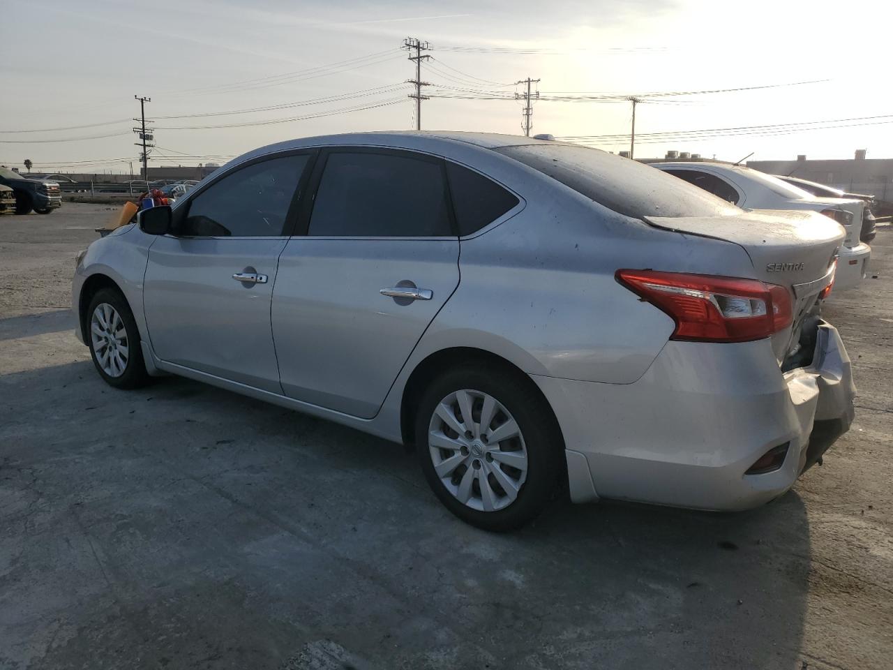 VIN 3N1AB7AP9GY289630 2016 NISSAN SENTRA no.2