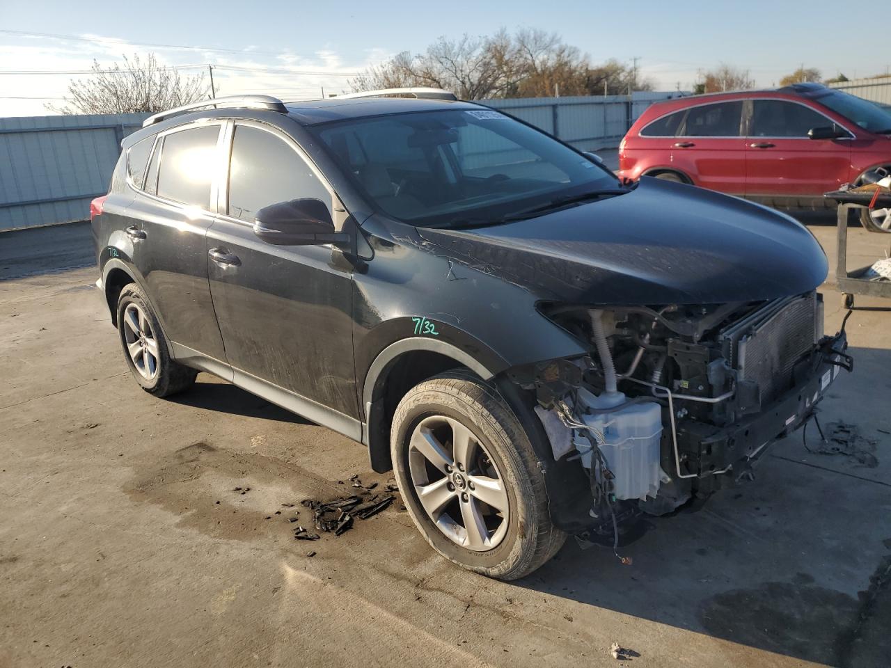 2015 Toyota RAV 4 - Image 4