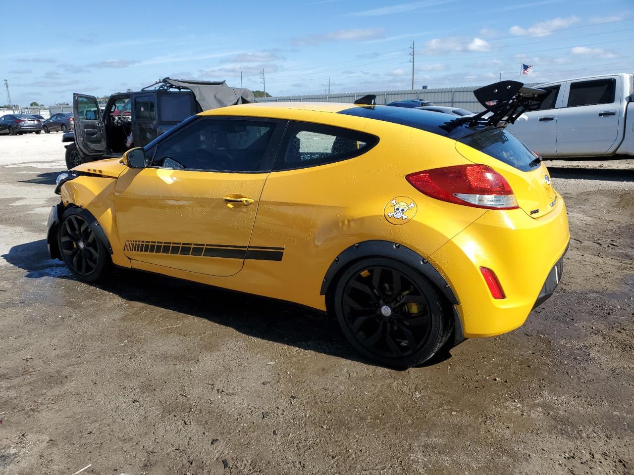 VIN KMHTC6AD2GU272783 2016 HYUNDAI VELOSTER no.2