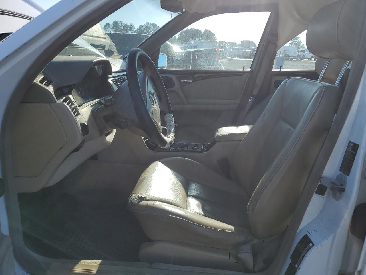 1998 Mercedes-Benz E 320 VIN: WDBJF65F0WA506724 Lot: 82902434