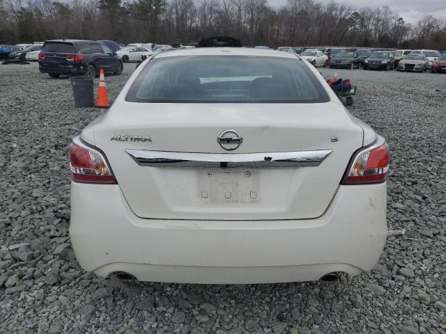  NISSAN ALTIMA 2015 Biały