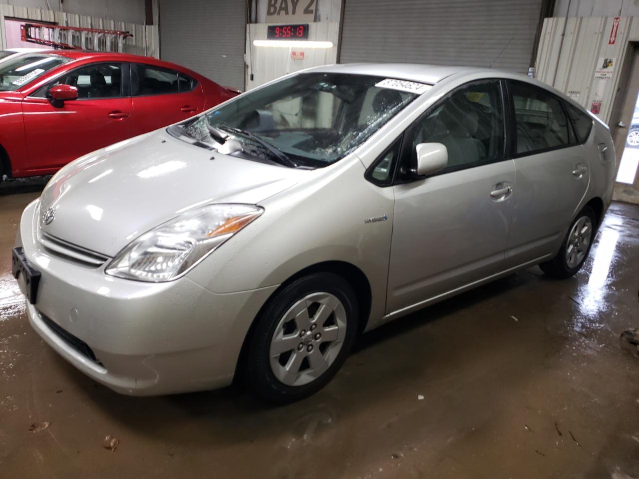 2005 Toyota Prius - Image 1