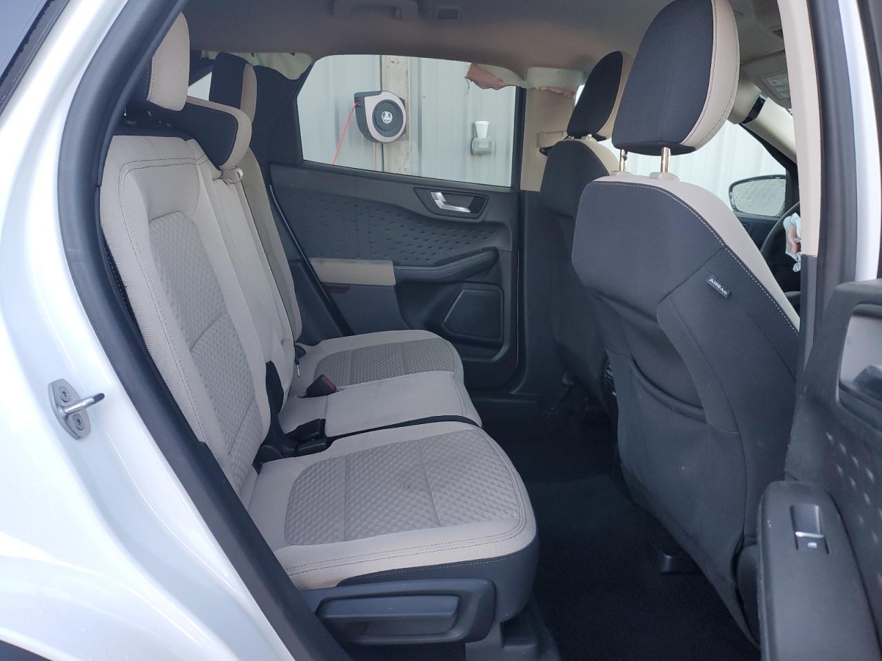 2020 Ford Escape Se VIN: 1FMCU0G62LUC65796 Lot: 82474384