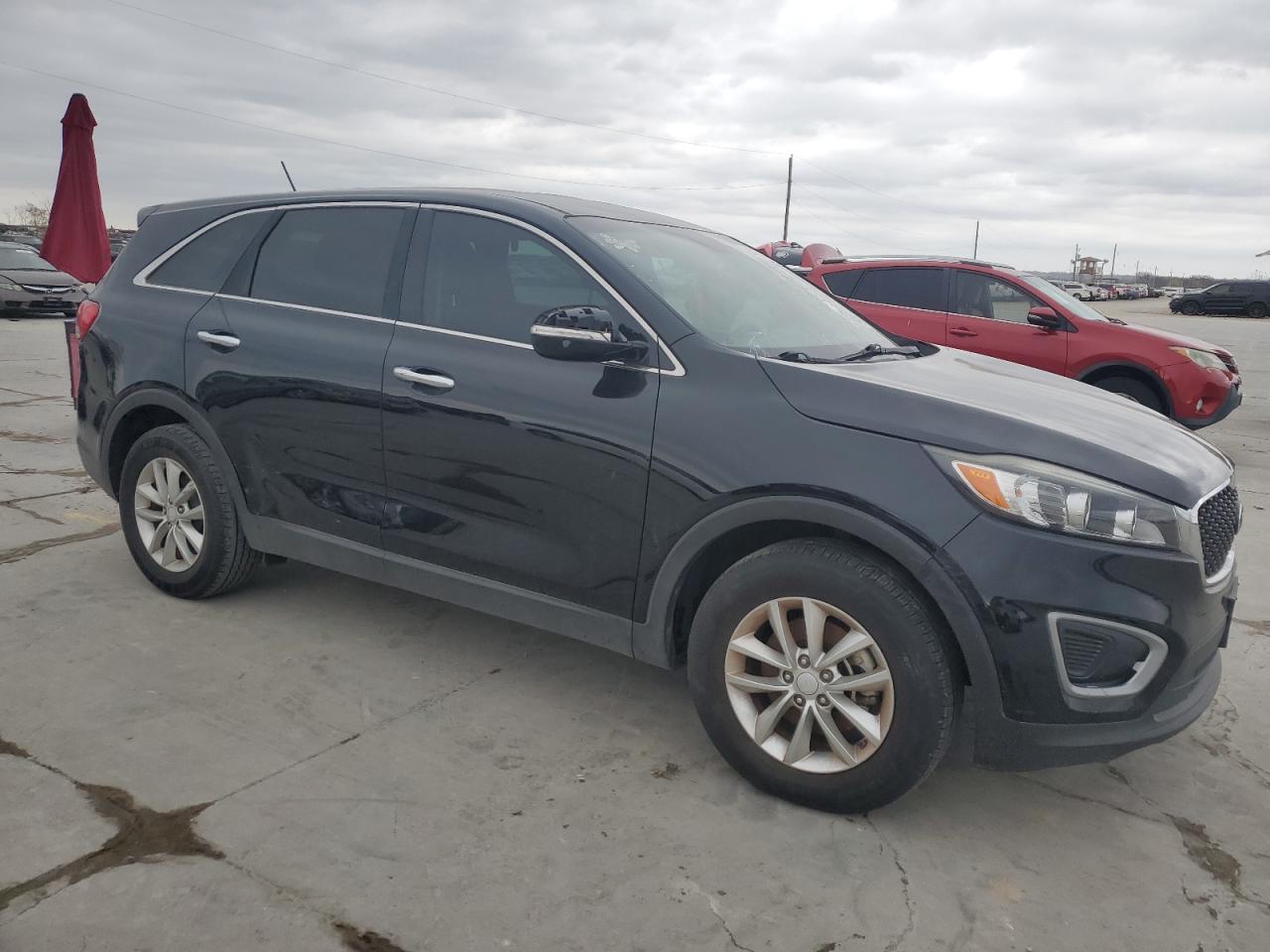 VIN 5XYPG4A38GG149982 2016 KIA SORENTO no.4